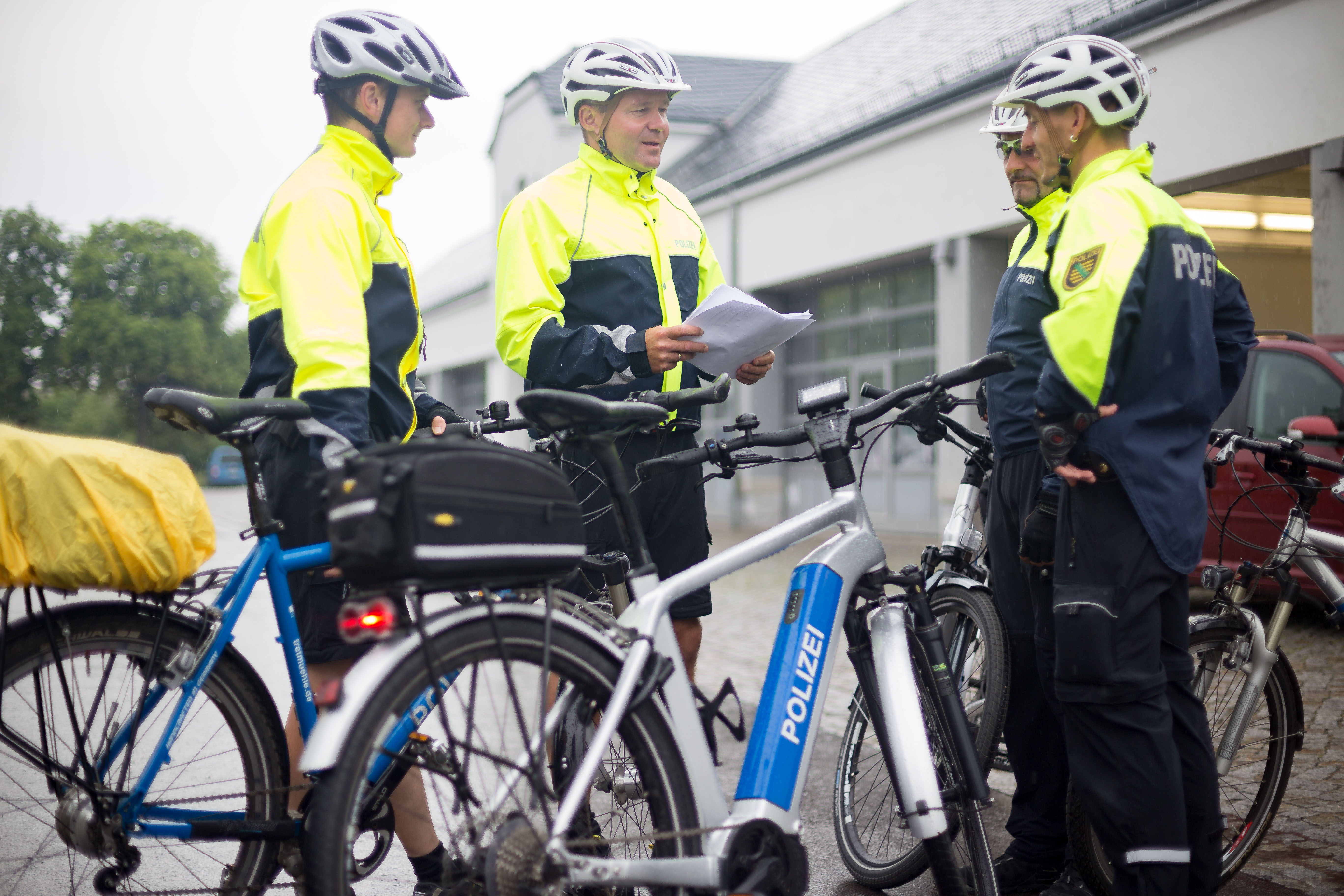 Einsatzbesprechung Radfahrgruppe