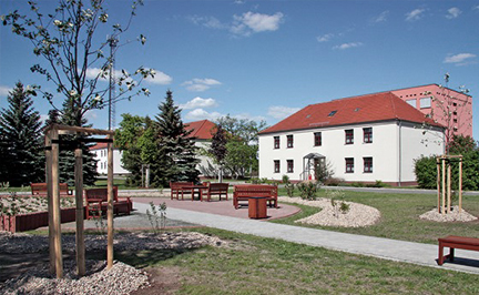 Foto: Blick auf die Außenanlage